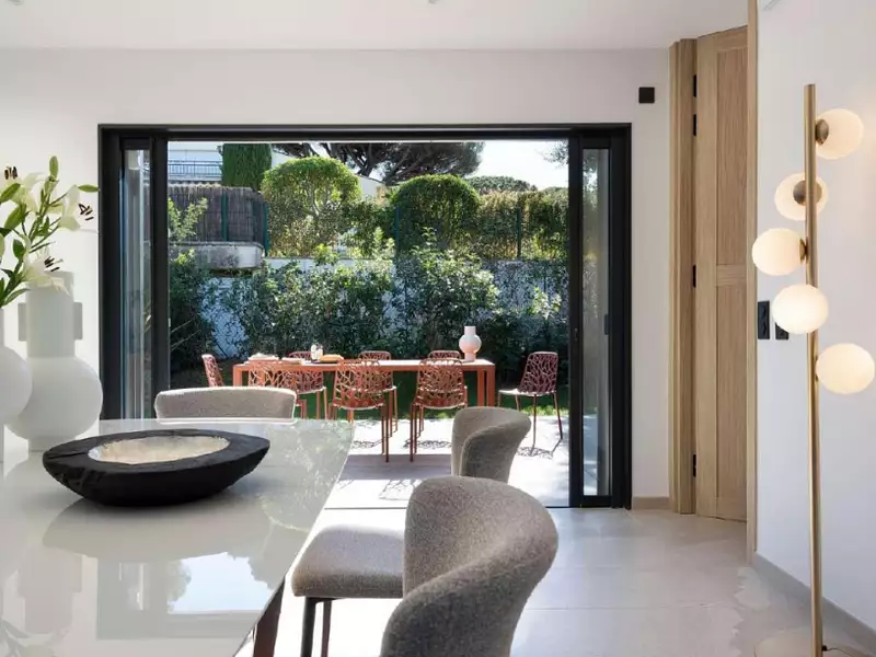 Maison, 250,6 m²