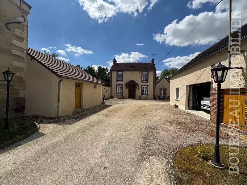 Maison, 160 m²