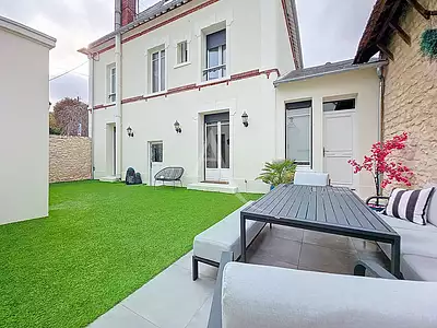 Maison, 165 m²