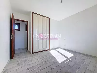 Maison, 106 m²