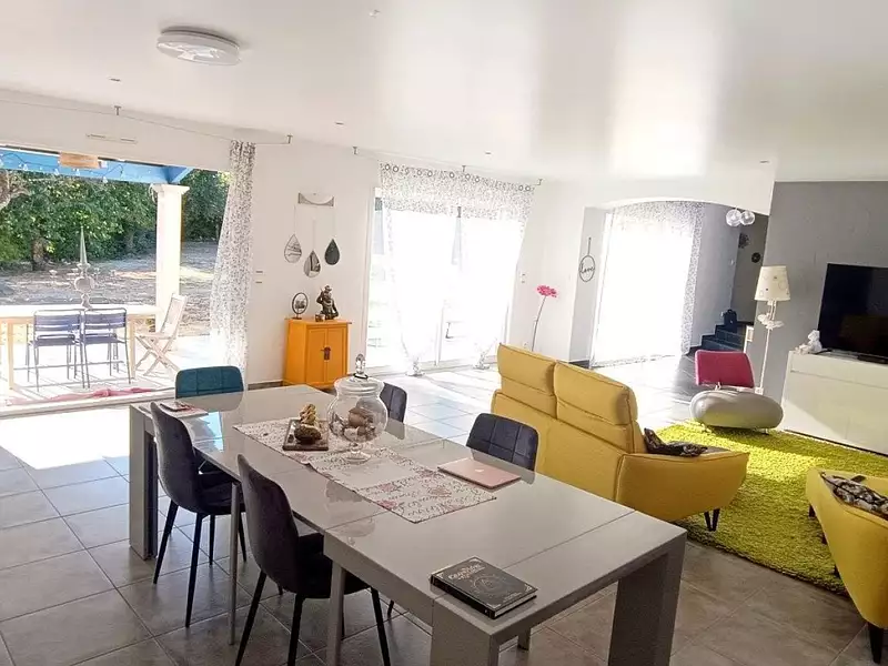 Maison, 149 m²