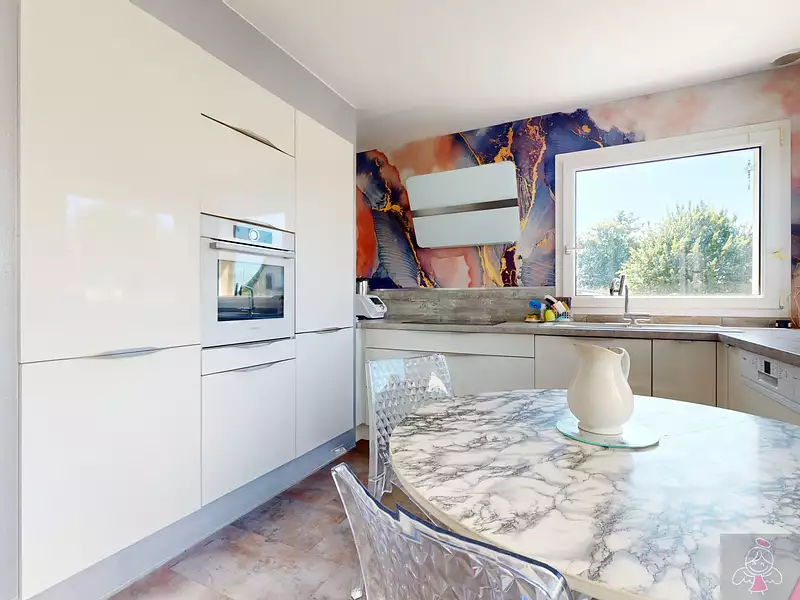 Maison, 170 m²