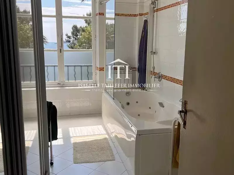 Maison, 280 m²