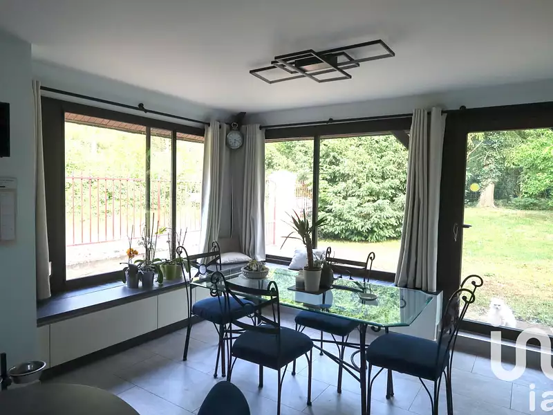 Maison, 202 m²