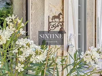 Maison, 692 m²