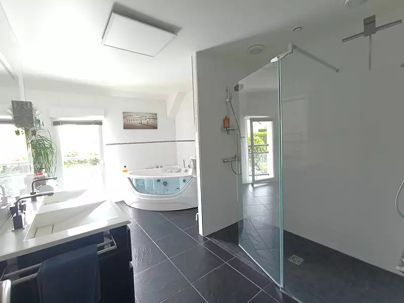 Maison, 177 m²