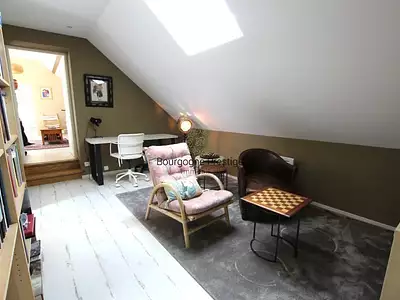 Maison, 283 m²