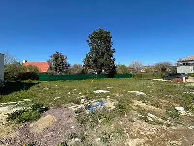 Terrain, 402 m²