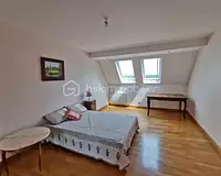 Maison, 215 m²