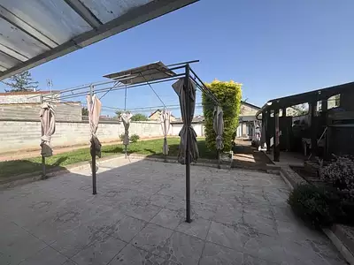 Maison, 140 m²