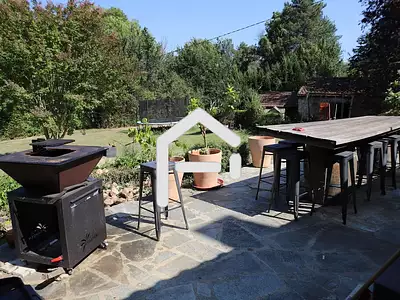 Maison, 240 m²