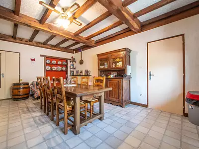 Maison, 196,1 m²