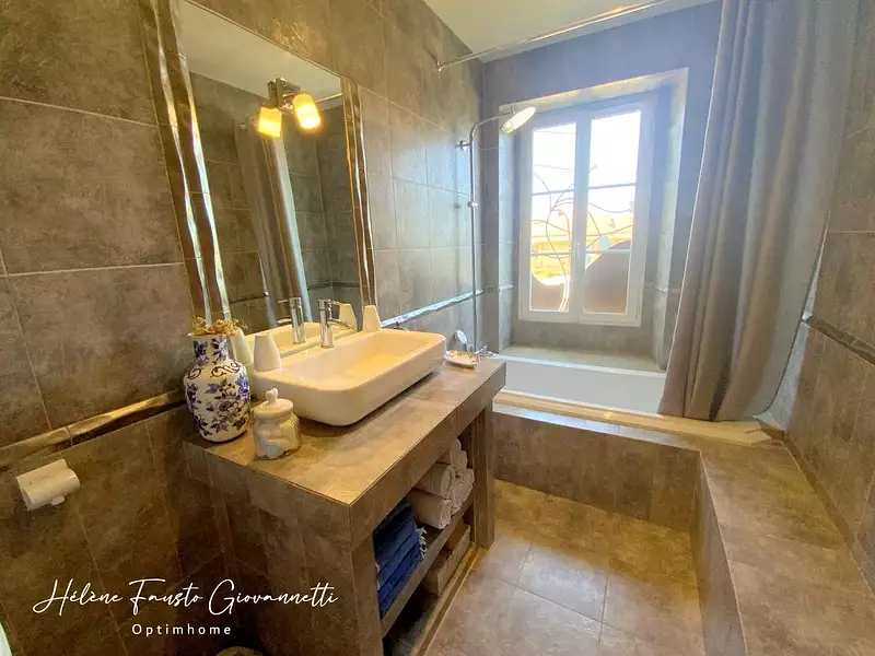 Maison, 175 m²