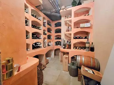 Maison, 240 m²