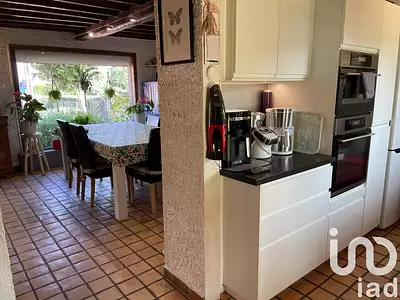 Maison, 143 m²