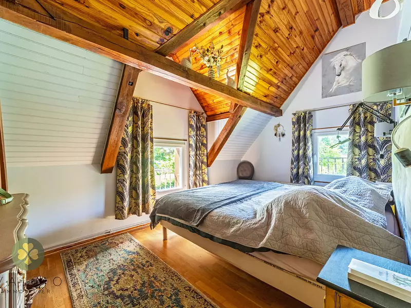 Maison, 215 m²
