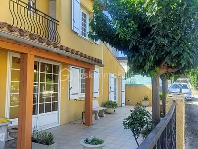 Maison, 148 m²