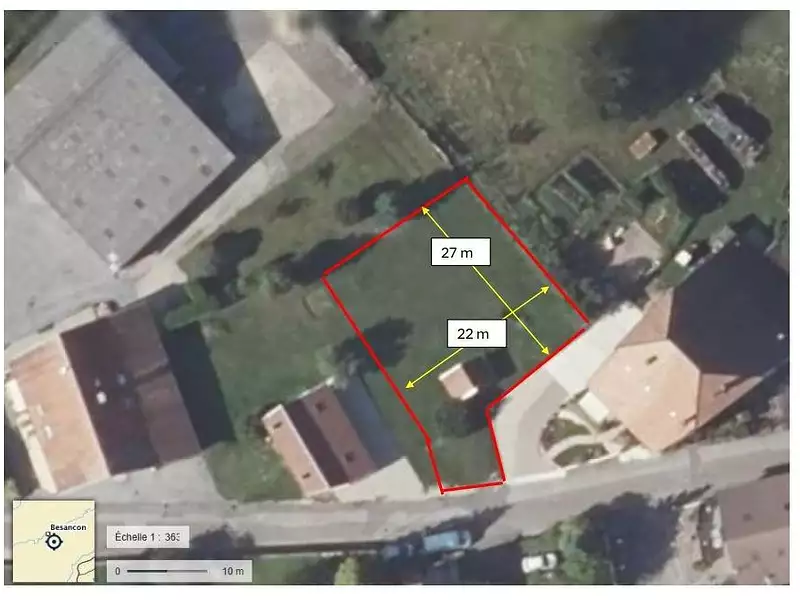 Terrain, 679 m²