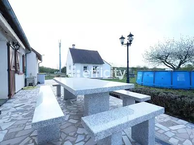 Maison, 230 m²