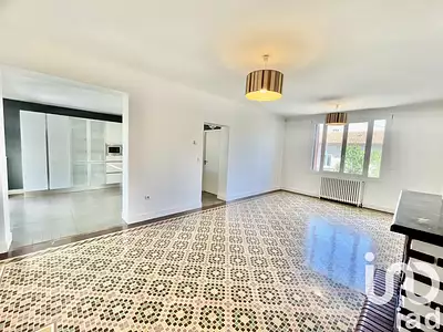 Maison, 300 m²