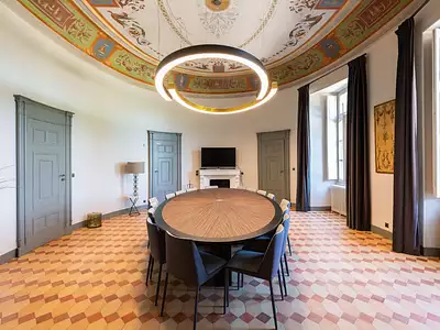 Maison, 1 625 m²