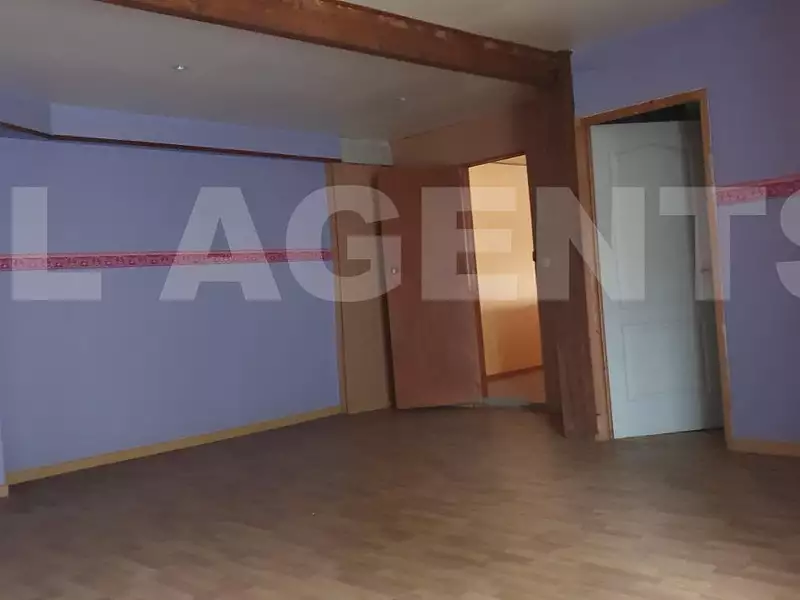 Maison, 250 m²