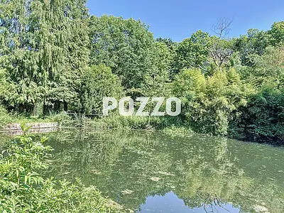 Maison, 230 m²