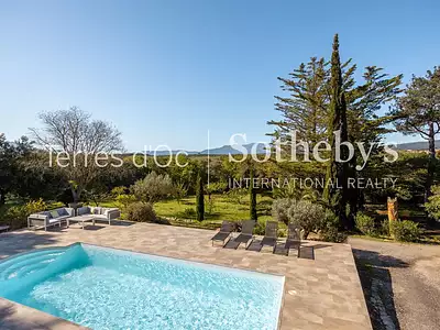 Maison, 165 m²