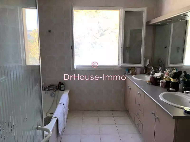 Maison, 172 m²