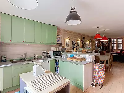 Immeuble, 367 m²