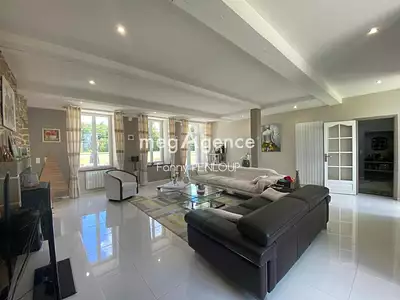 Maison, 288 m²