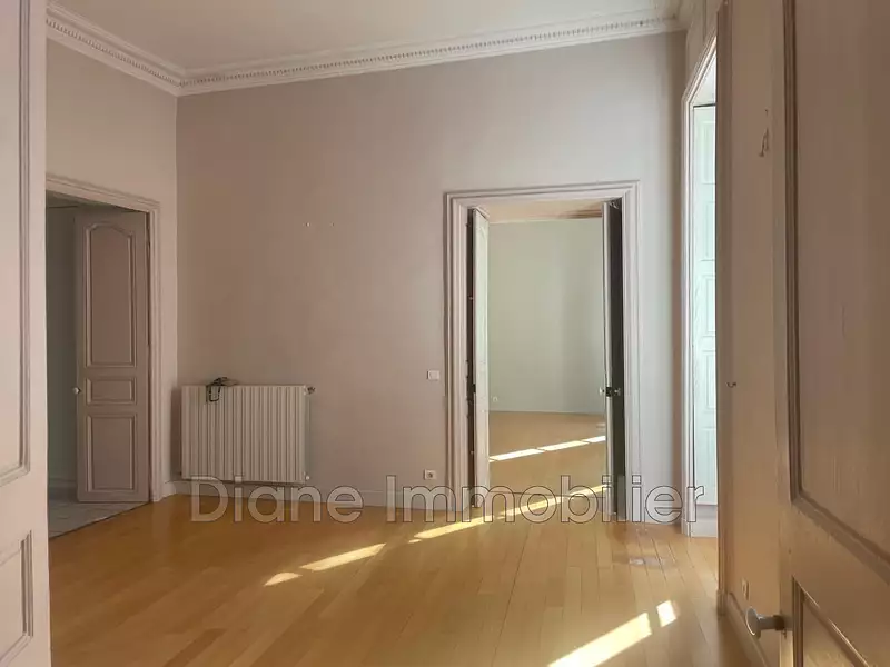 Appartement, 188 m²
