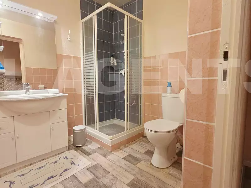 Maison, 298 m²