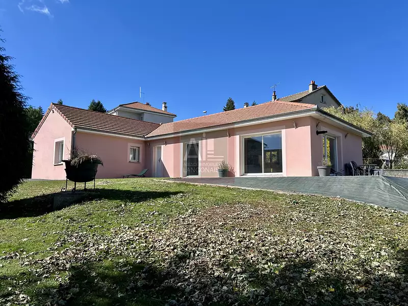 Maison, 140 m²