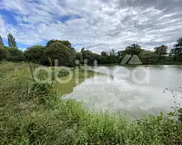 Terrain, 25 228 m²