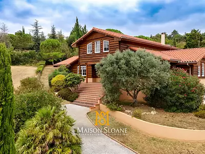 Maison, 243 m²