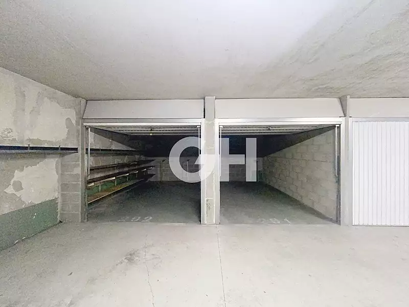 Parking, 24 m²