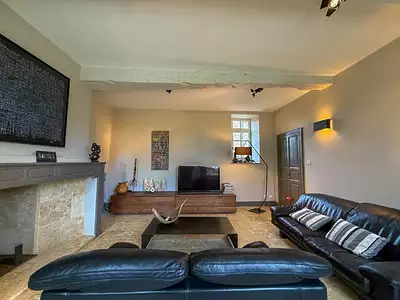 Maison, 323 m²