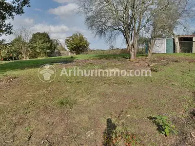 Terrain, 670 m²