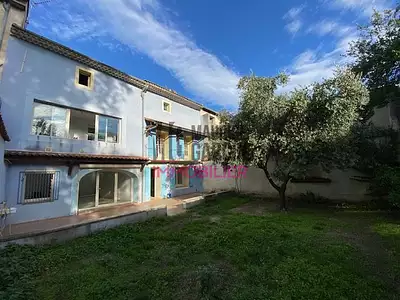 Maison, 209 m²
