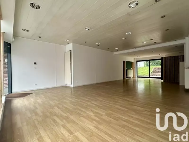 Immeuble, 200 m²