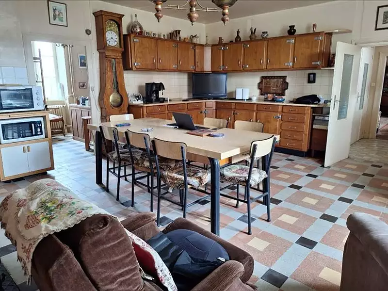 Maison, 269 m²