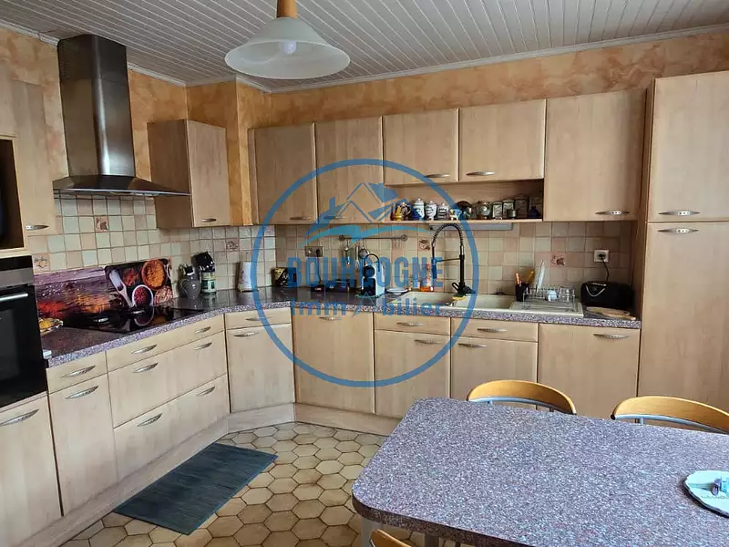 Maison, 144 m²
