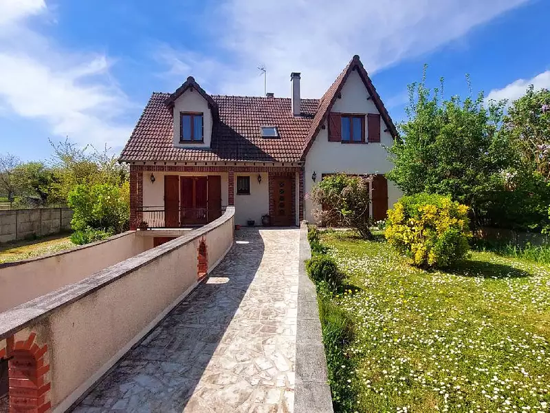 Maison, 145 m²