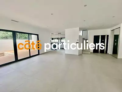 Maison, 170 m²