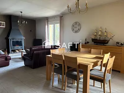 Maison, 93 m²