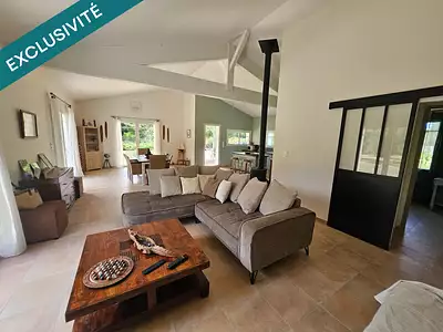 Maison, 99 m²
