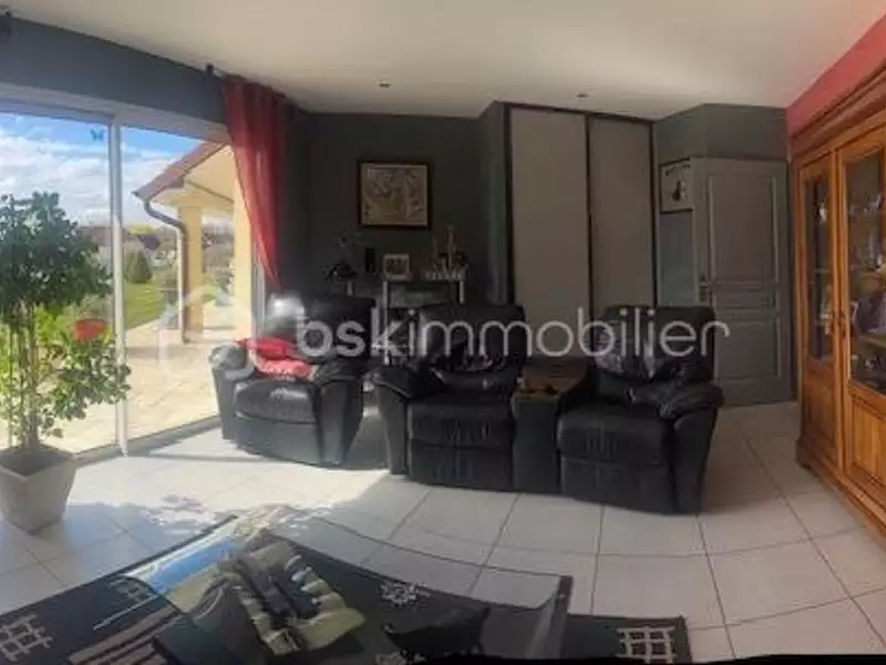 Maison, 300 m²