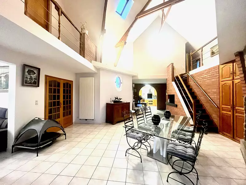 Maison, 190 m²