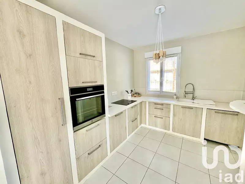Maison, 165 m²